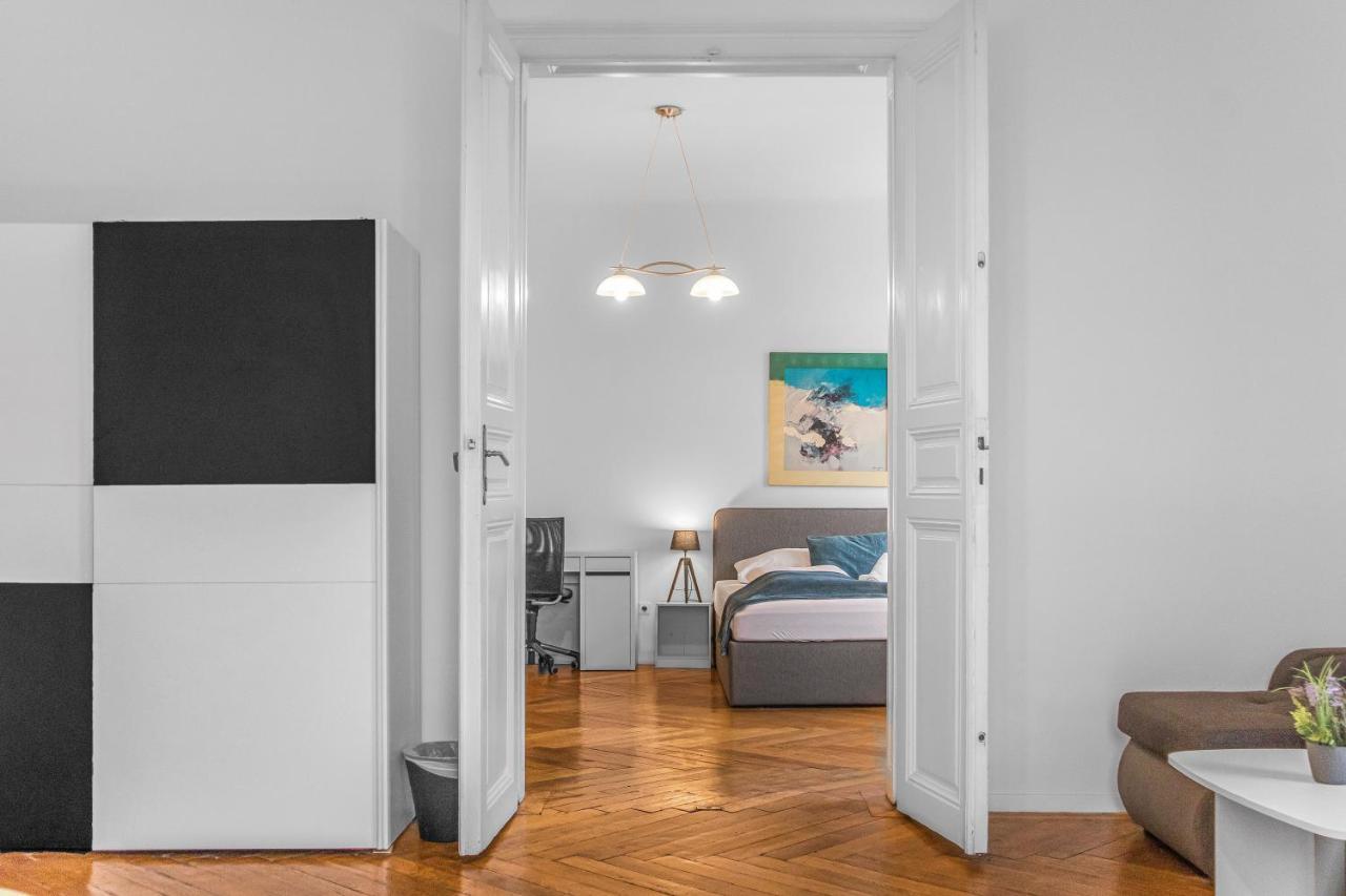 Roomy 2Br Apt. Near Akh -Perfect For Longstays Bécs Kültér fotó