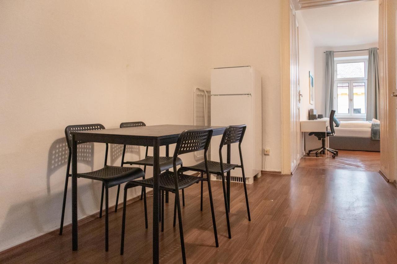 Roomy 2Br Apt. Near Akh -Perfect For Longstays Bécs Kültér fotó